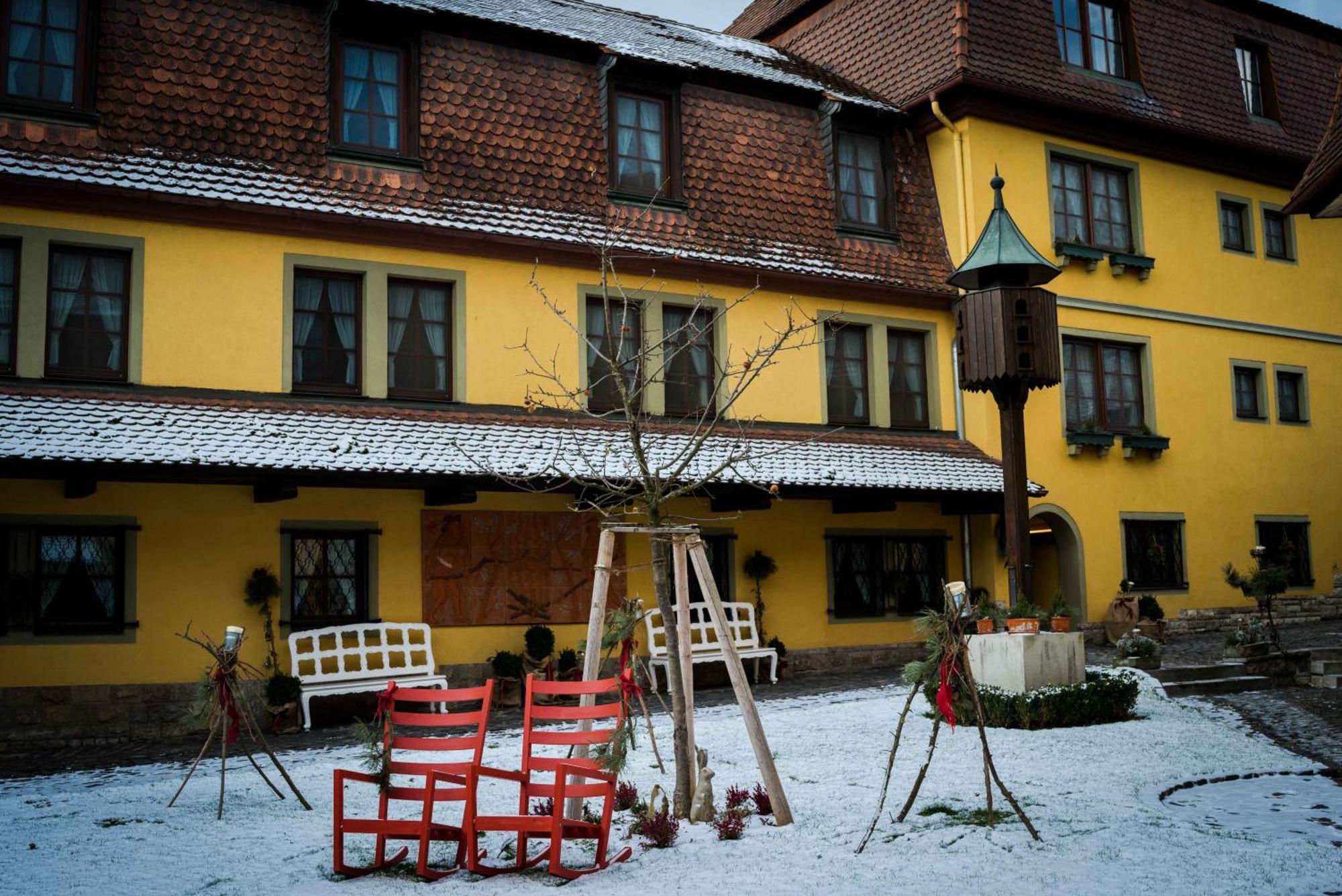 Hotel Leicht Biebelried Exterior foto
